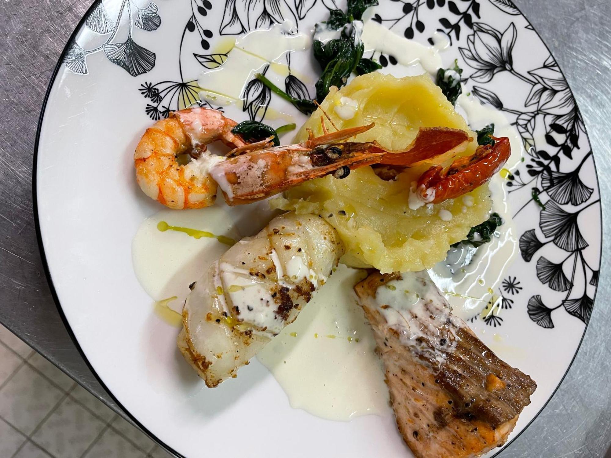 Hotel Restaurant Kyriad Brive Centre Kültér fotó