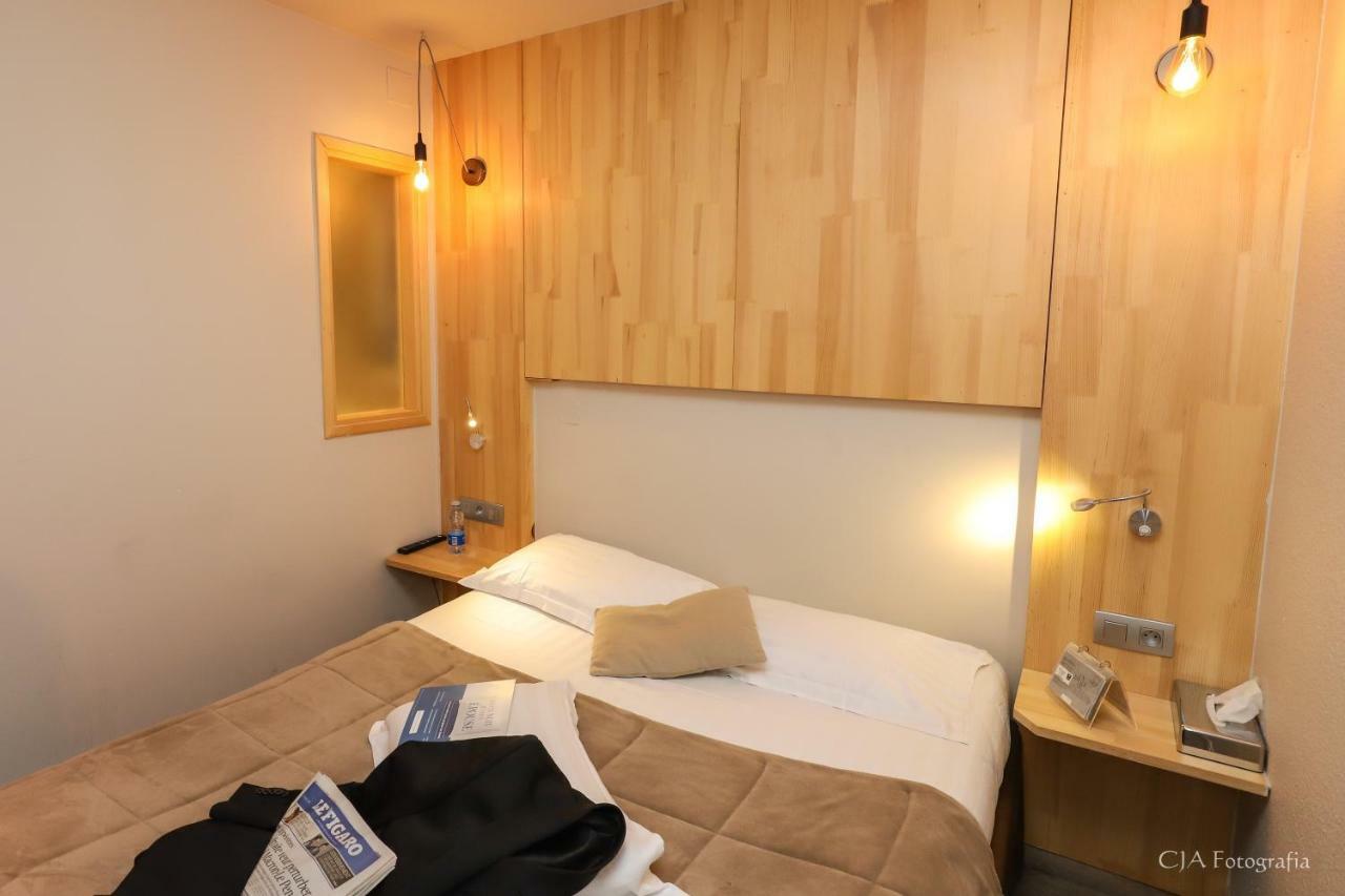 Hotel Restaurant Kyriad Brive Centre Kültér fotó